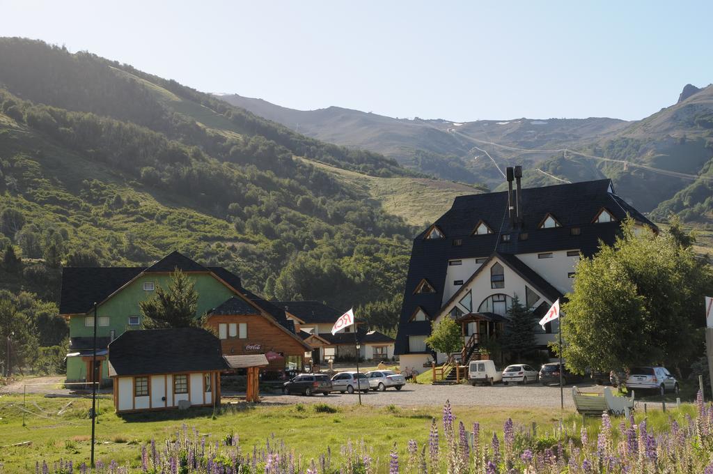 Village Catedral Hotel & Spa San Carlos de Bariloche Exterior photo